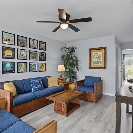 Anchors Away Unit 2 Duplex Villa